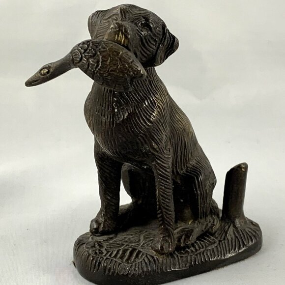 Heavy Bronze Statue Labrador Retriever with Duck, Hunting, Waterfowl, Vintage - Picture 1 of 4